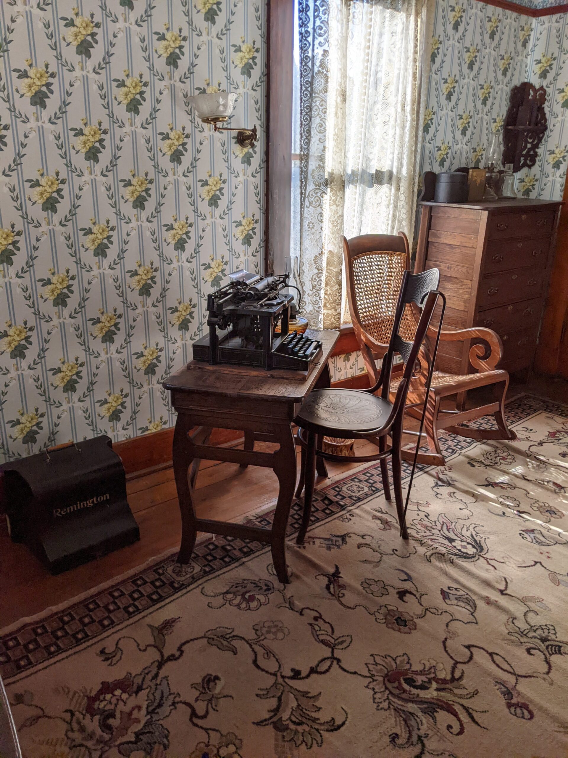 Paul Laurence Dunbar’s personal typewriter at the Dunbar home