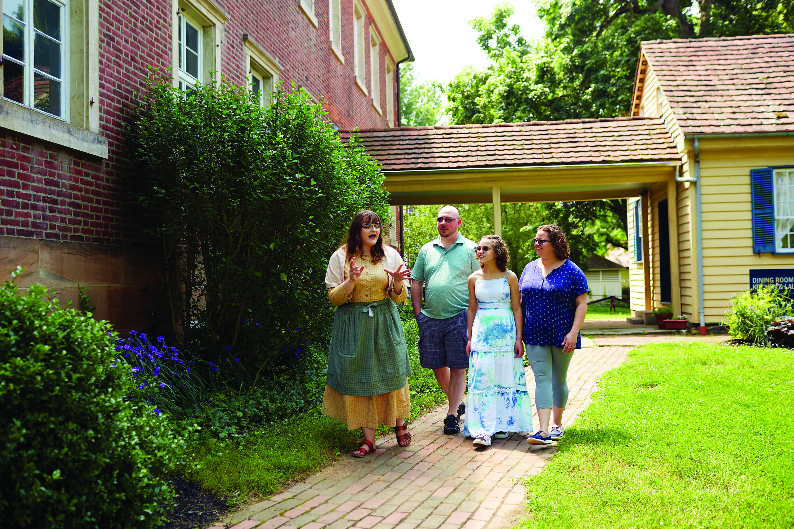 Image of family exploring Zoar Village