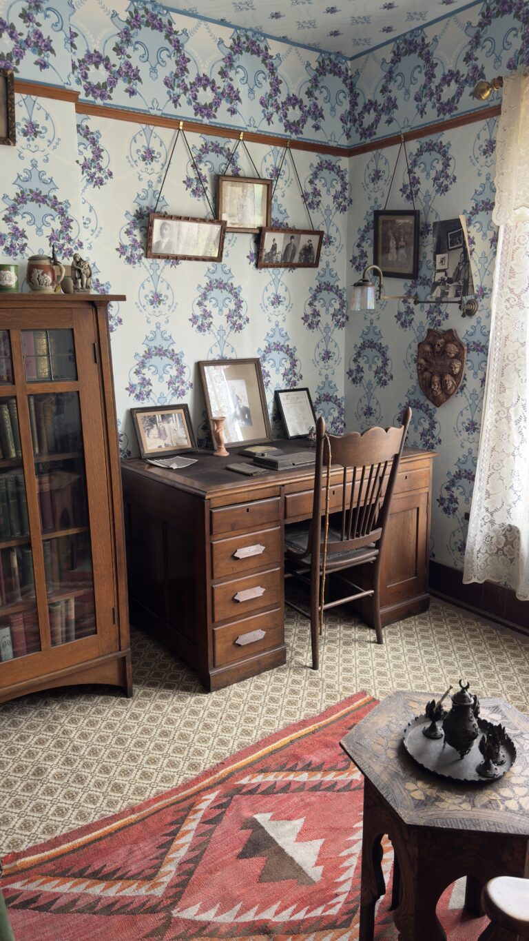 Image of Paul's office in the Paul Laurence Dunbar House