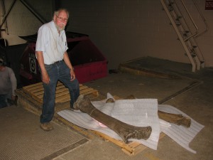 Dale saying good-bye to the mammoth and mastodon bones.